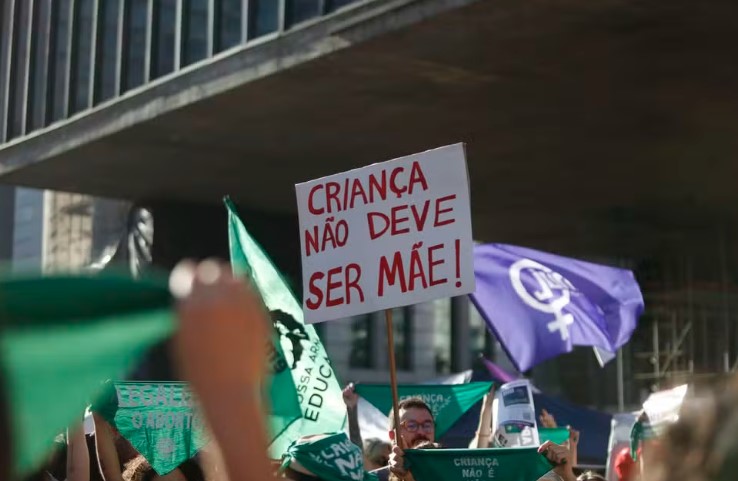 Dados apontam que 5 a cada mil bebês nascidos em 2024 eram filhos de crianças estupradas