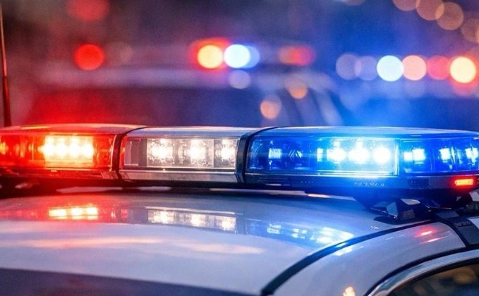 Jovem é agredido e baleado ao ter residência invadida