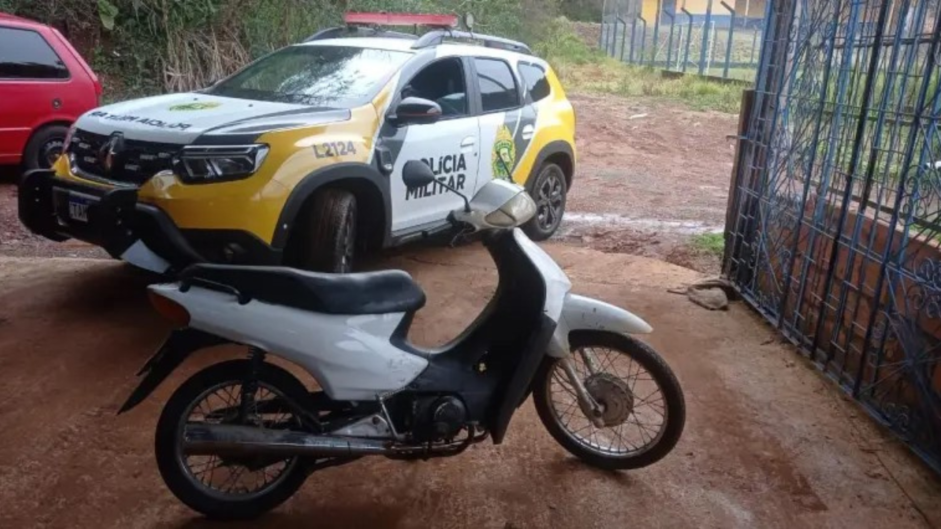 PM recupera moto furtada e prende homem por receptação no bairro Cristo Rei