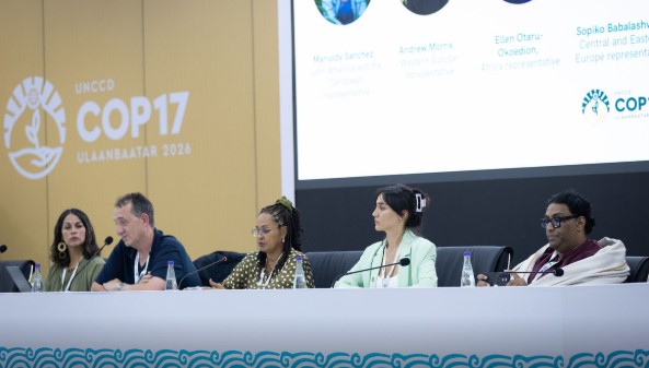 Sociedade civil rejeita agenda excludente aprovada no início da COP17