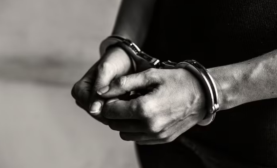 Homem é condenado a mais de 10 anos em tribunal do júri