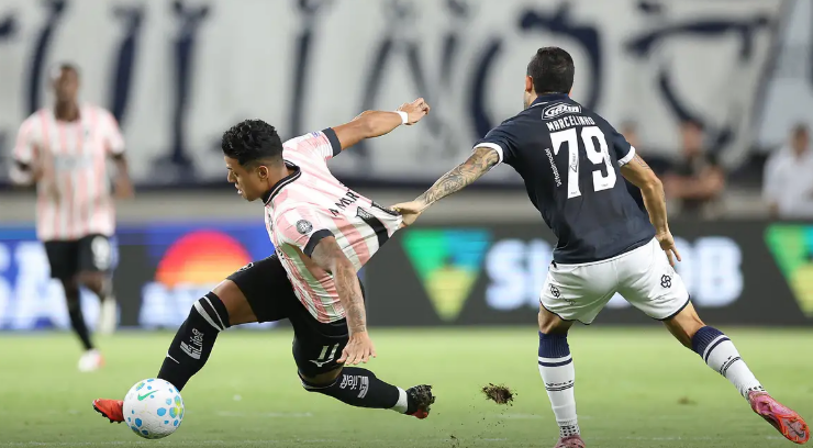 Remo encerra jejum de 12 jogos e aumenta pressão sobre o Botafogo no Brasileirão