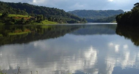 Homem de 36 anos morre após cair de embarcação e se afogar em barragem