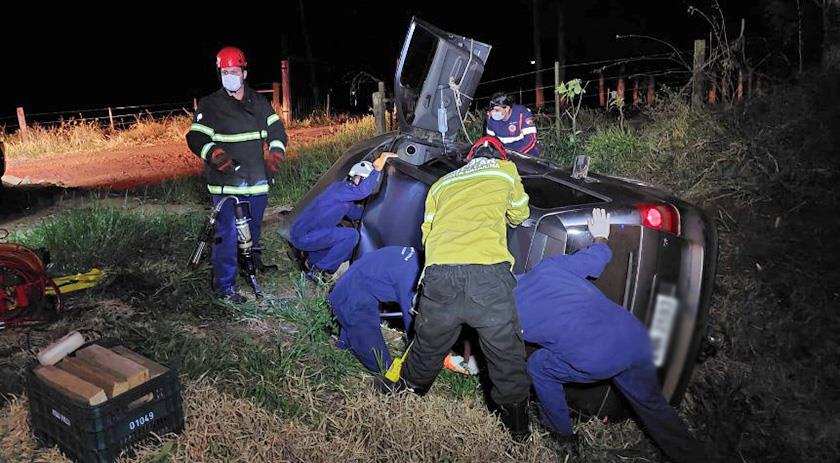 Homem fica ferido em grave acidente de trânsito na BR-280