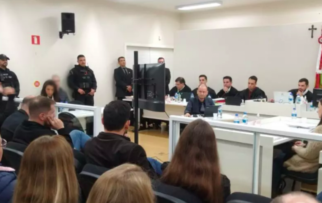 Segundo dia de julgamento do acusado da chacina em creche de SC será de debates