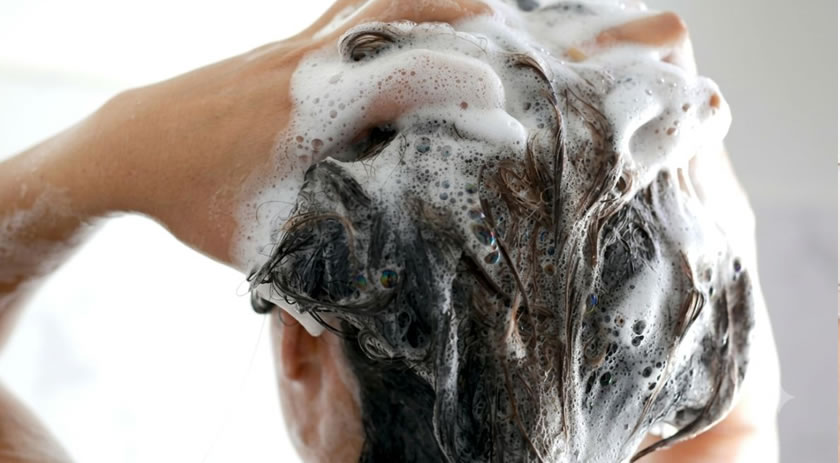 Anvisa manda tirar do mercado shampoo, sabonete, bronzeador e outros 4 produtos; uso deve ser interrompido imediatamente