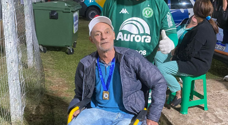 Familiares do Ex-goleiro Rebolino promove rifa beneficente para custear tratamento após AVC