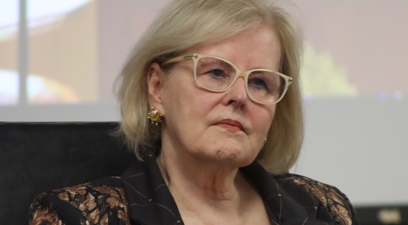 Ministra Rosa Weber libera descriminalização do aborto para julgamento