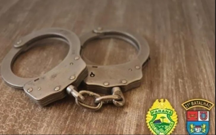 ROCAM prende homem com mandado de prisão em aberto por furto