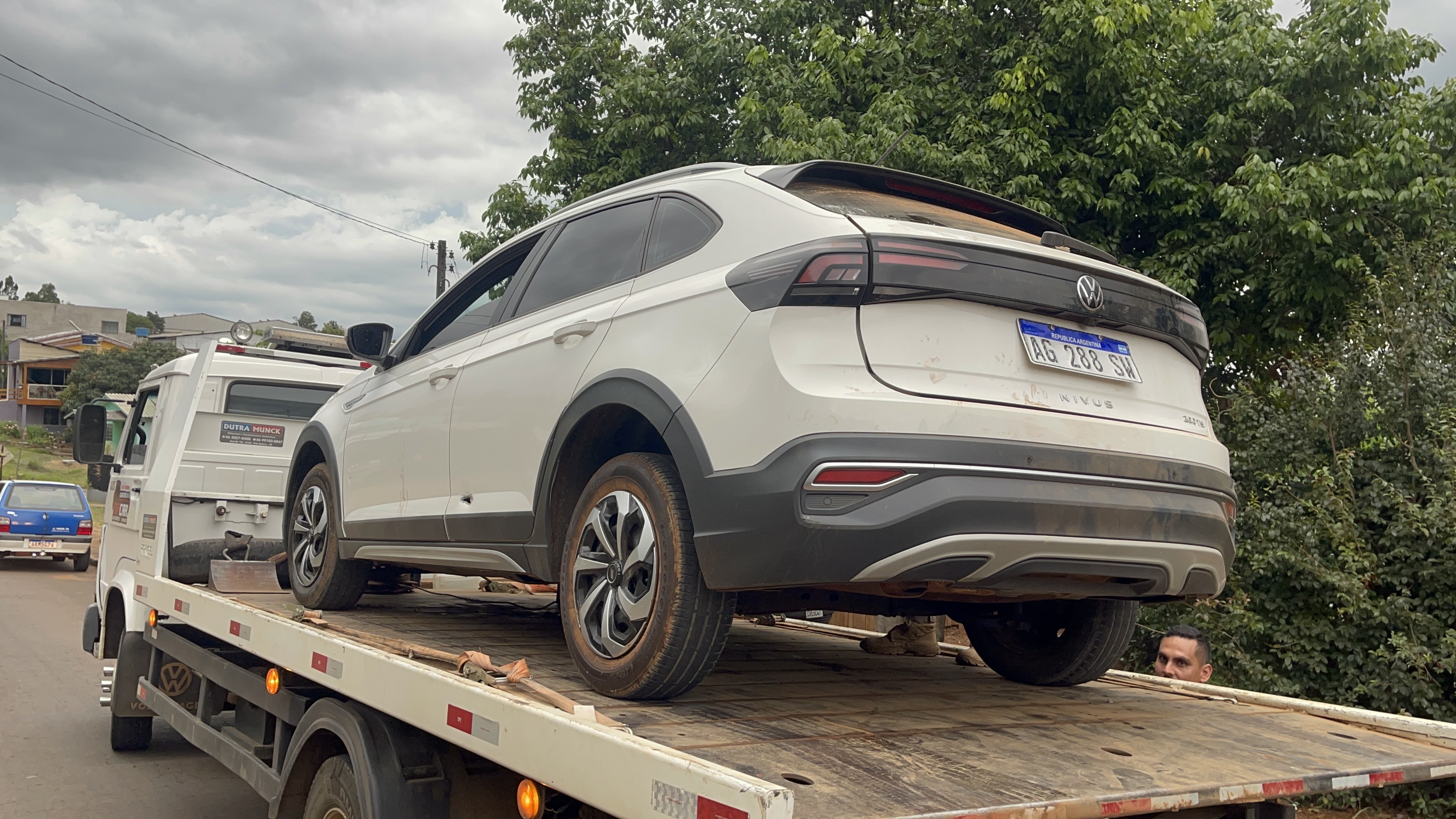 Veículo furtado é recuperado com placas clonadas da Argentina