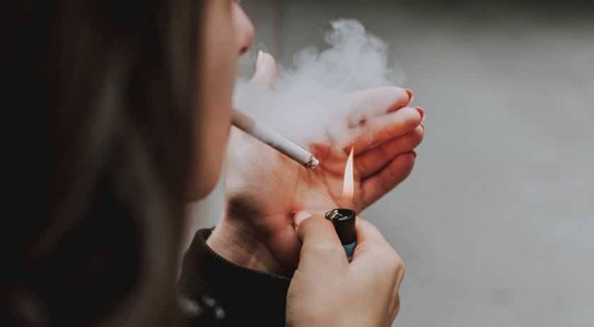 Consumo de cigarro eletrônico cresce no Brasil, enquanto o do tradicional perde espaço