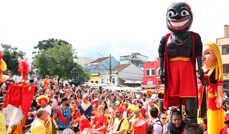 Carnaval deverá movimentar R$ 8,18 bi no turismo, 26,9% acima de 2022, diz CNC