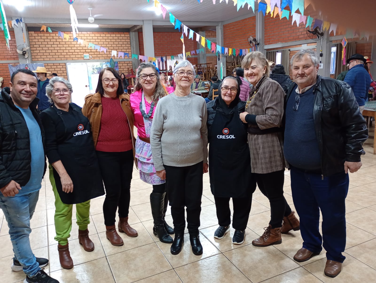 Arraial dos idosos anima o centro dos idosos com muita festa e confraternização