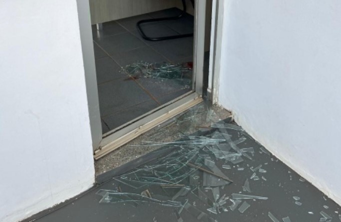Homem é preso por perseguição e agressão à ex-companheira