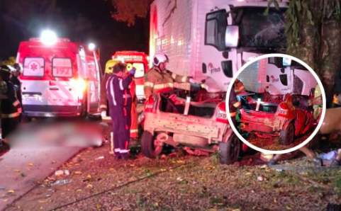 Grave acidente deixa três mortos após colisão entre carro e caminhão na BR-470