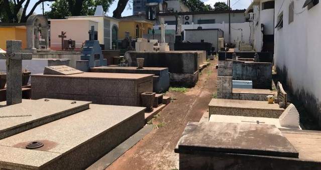 Falta de vagas impede sepultamento de seis corpos em cemitérios públicos
