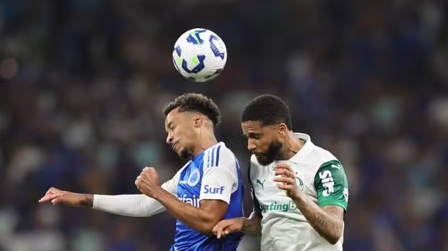 Kaio Jorge marca dois em quatro minutos, Cruzeiro vence Palmeiras e assume a vice-liderança