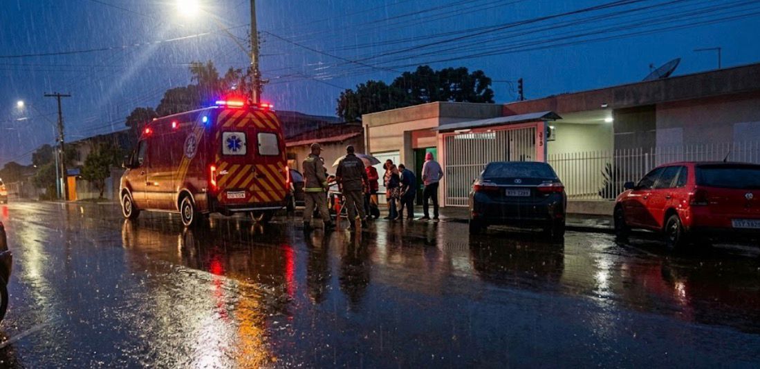 Homem é baleado durante roubo de caminhonete