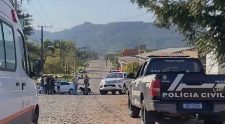 Adolescente de 14 anos morre após ataque a facadas