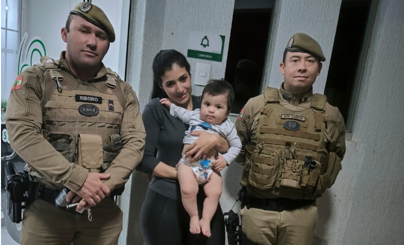 Polícia Militar auxilia no salvamento de bebê após queda e convulsão
