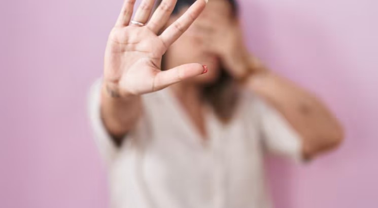 Mulher grávida é agredida pelo companheiro durante a madrugada