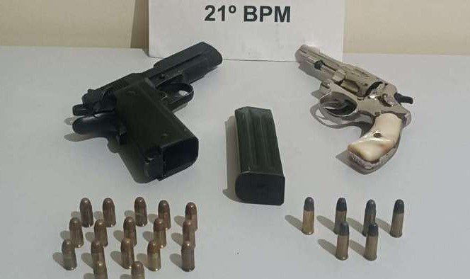 ROTAM prende casal por porte ilegal de arma de fogo em estacionamento de clube