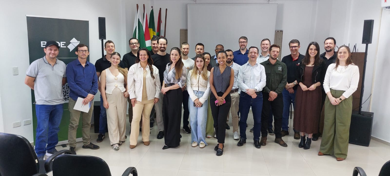 BRDE realiza café com empresários na ASCOAGRIN  e apresenta linhas de crédito