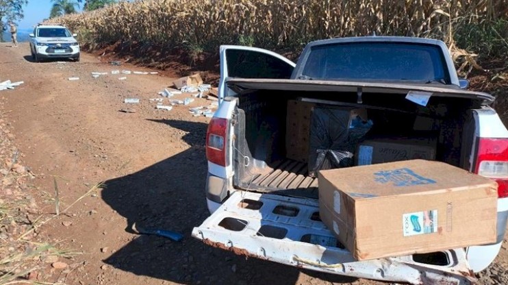 Carro com 5,5 mil maços de cigarros do Paraguai é flagrado no Oeste
