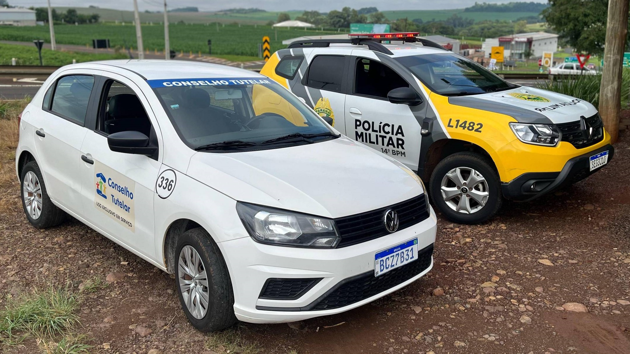 Criança é encontrada sozinha e desorientada em meio a lavoura
