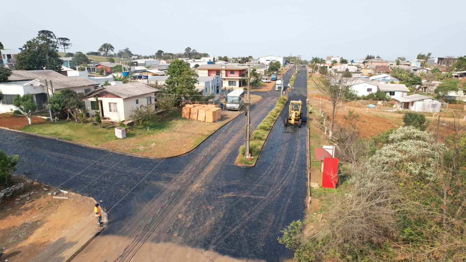 Pavimentação asfáltica transforma o Bairro São Silvestre e valoriza a região