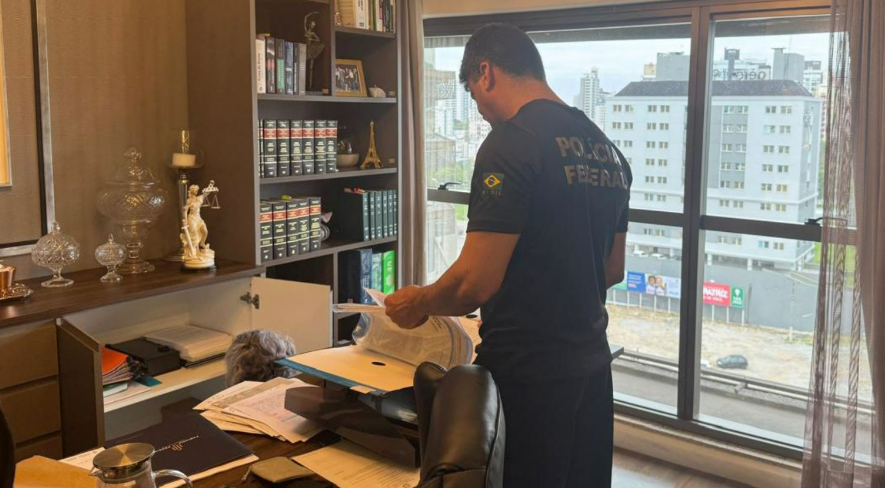 PF investiga fraudes de R$ 16 milhões em fundo de previdência de Palhoça