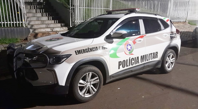Adolescente apreendido em flagrante por furto é conduzido até a Polícia Civil