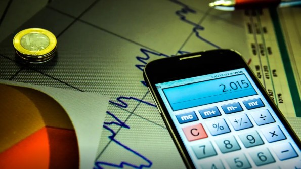 Mercado financeiro reduz previsão da inflação para 5,07%