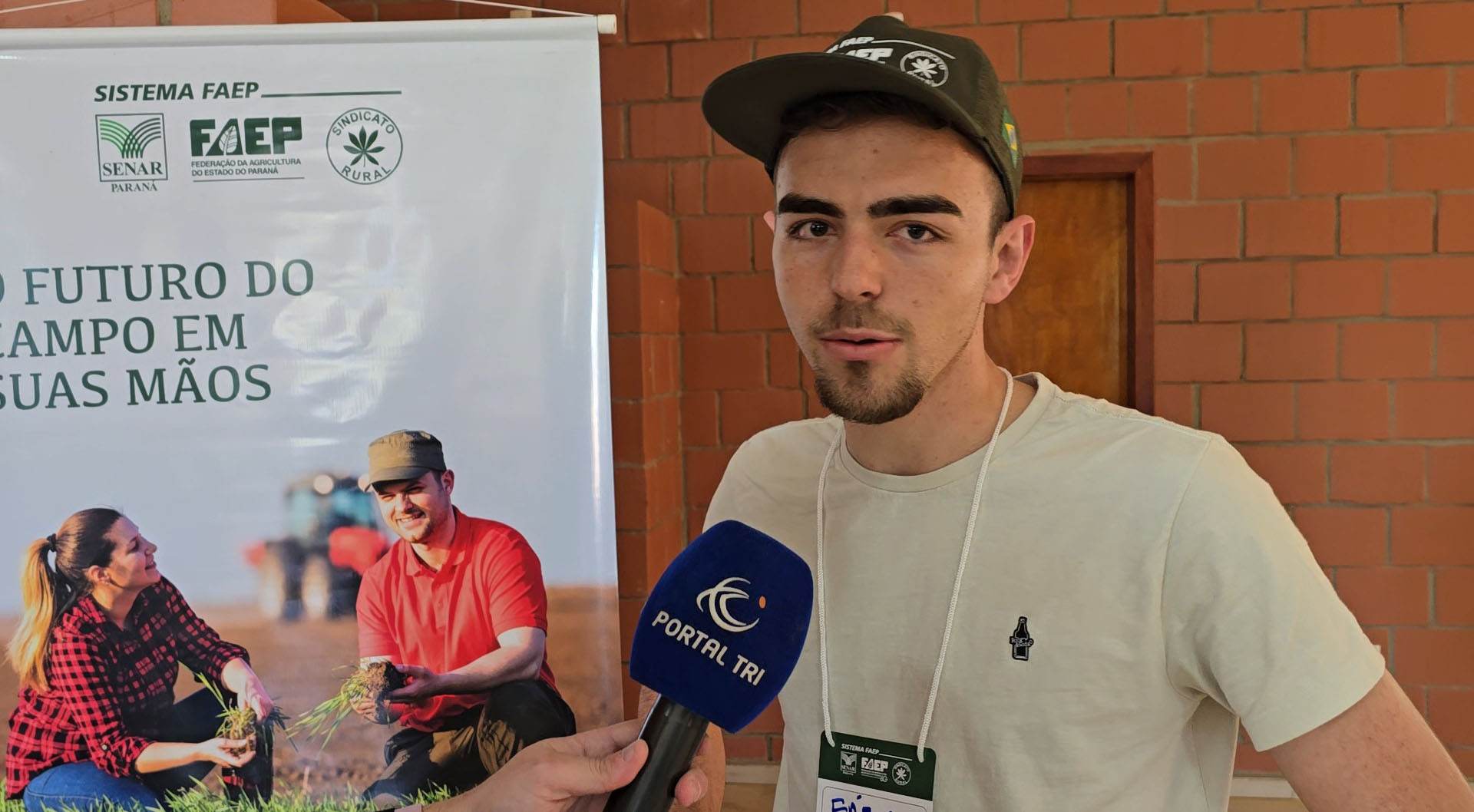 Município promove capacitação para apicultores com foco na produção de mel