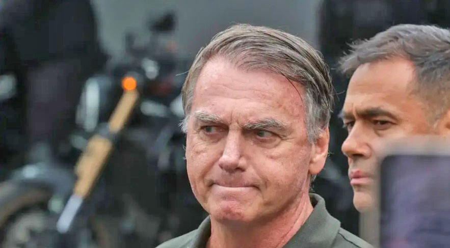 PGR se manifesta a favor de prisão domiciliar para Bolsonaro por questões de saúde