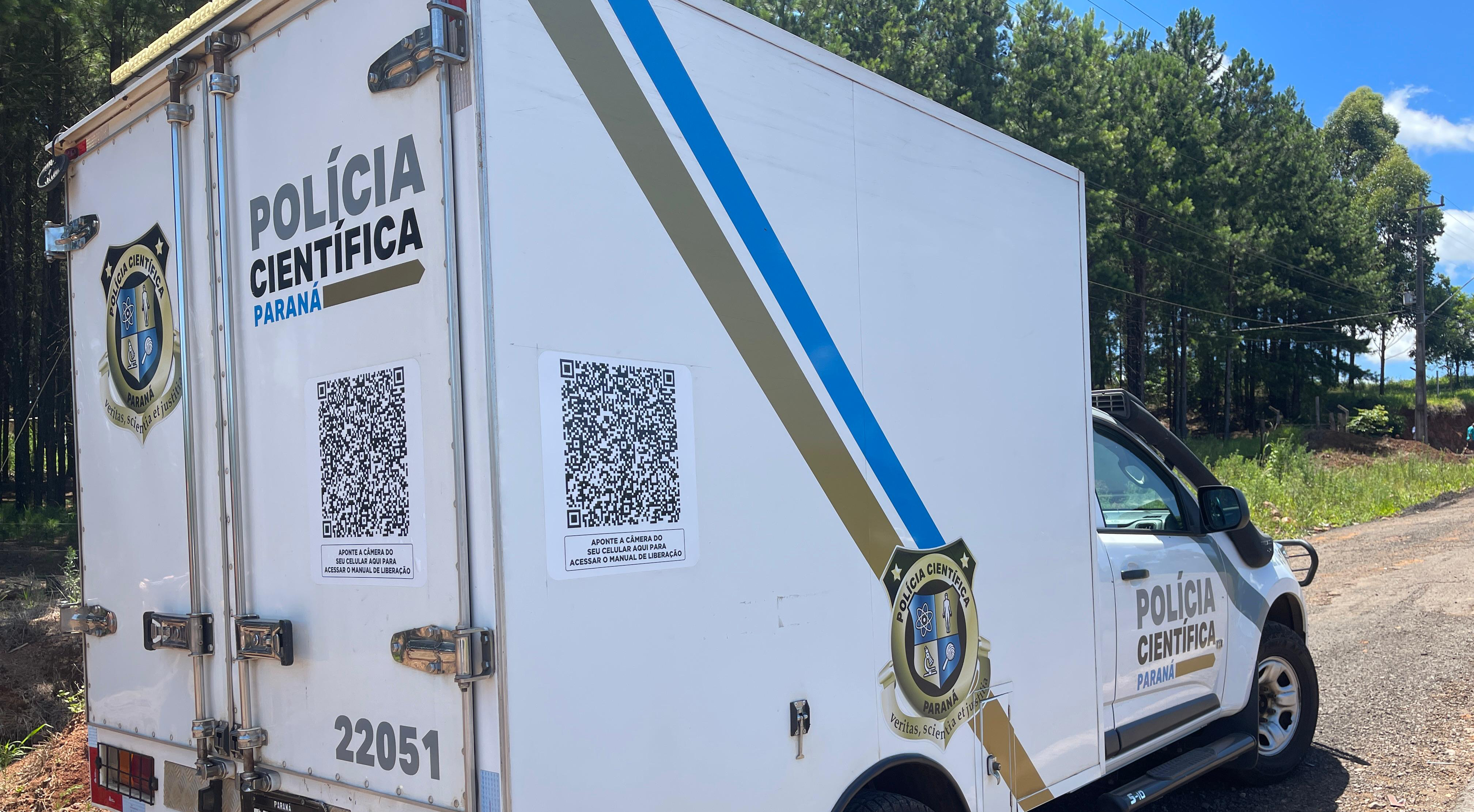 Homem é encontrado morto com marcas de tiros às margens de rodovia