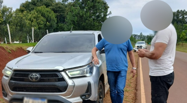 Caminhonete Hilux furtada em Barracão é recuperada na Argentina