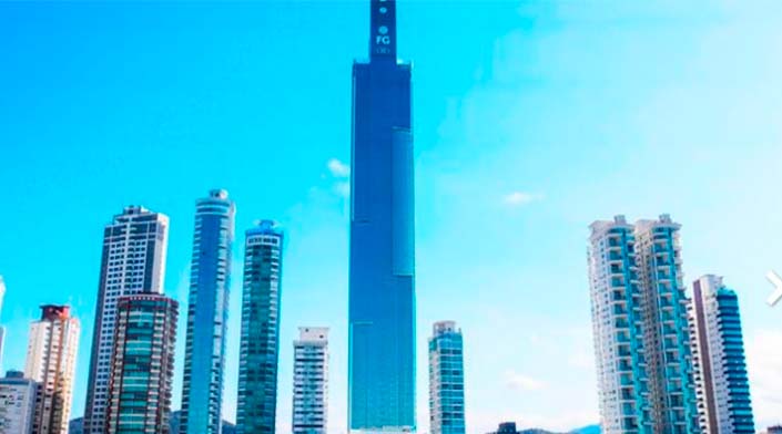 Prédio mais alto do Brasil é finalizado em Balneário Camboriú