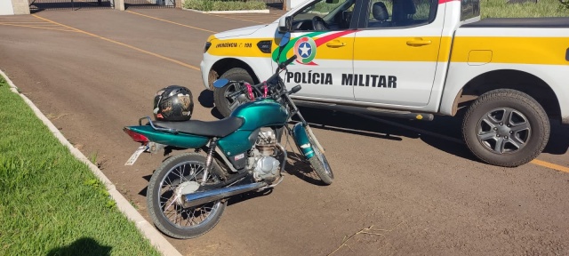 Menor é apreendido após conduzir e adulterar placa de motocicleta