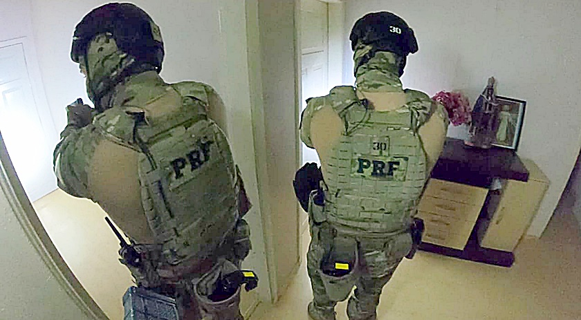 PRF cumpre mandado de busca e apreensão em São Bento do Sul