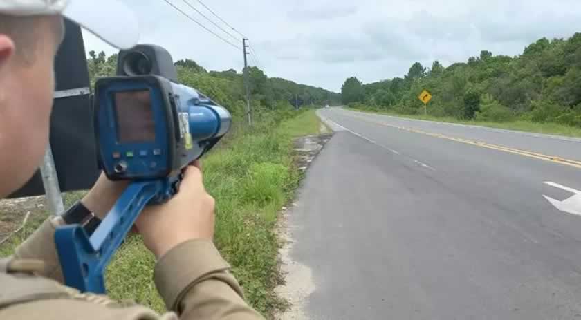 Excesso de velocidade é a principal infração de trânsito cometida em rodovias estaduais de SC
