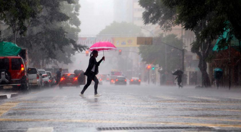 Santa Catarina deve registrar temporais isolados e chuva intensa entre a quinta-feira (27) e a sexta-feira (28)