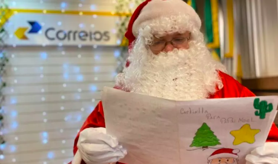 Papai Noel dos Correios: 2,7 mil cartinhas aguardam adoção em SC
