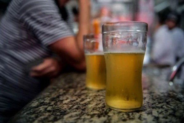A cada hora, 12 pessoas morrem no Brasil por consumo de álcool, aponta pesquisa da Fiocruz