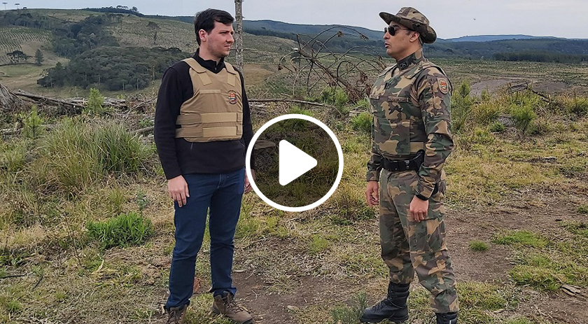 VÍDEO: MPSC e Polícia Militar Ambiental vistoriam área de Mata Atlântica desmatada