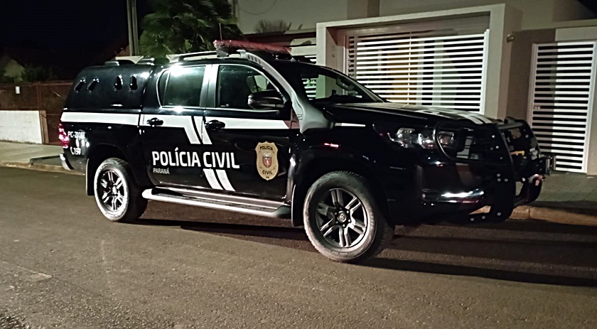 Mulher é presa por descumprir medida protetiva contra a mãe de 83 anos