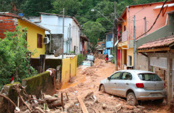 Eventos climáticos extremos mais que dobraram no Brasil nos últimos 30 anos, mostra estudo
