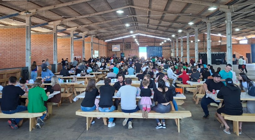 2º Costelão de Varal  do Rotary reúne comunidade e arrecada recursos para projetos sociais