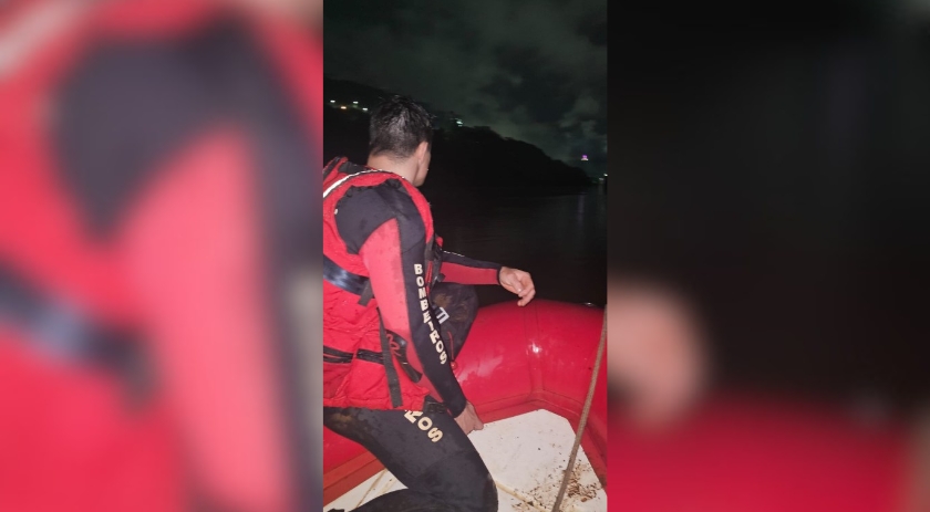 Mulher desaparece após cair de ponte; buscas são suspensas durante a noite