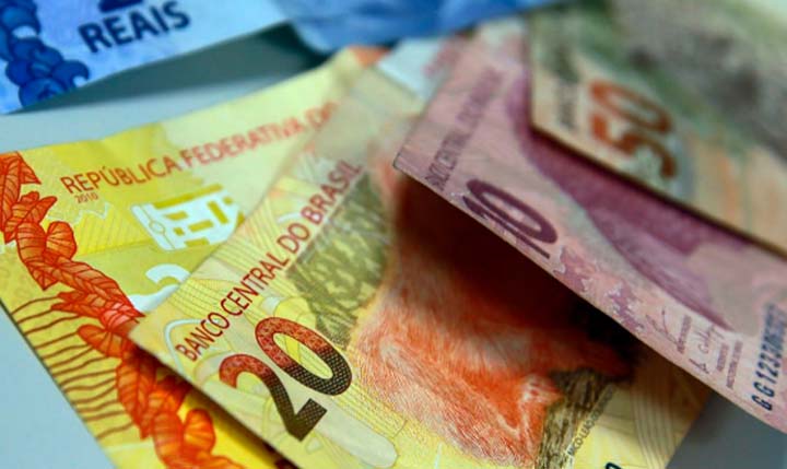 Na pandemia, endividamento explodiu, com impacto em empregos e negócios, diz CNC